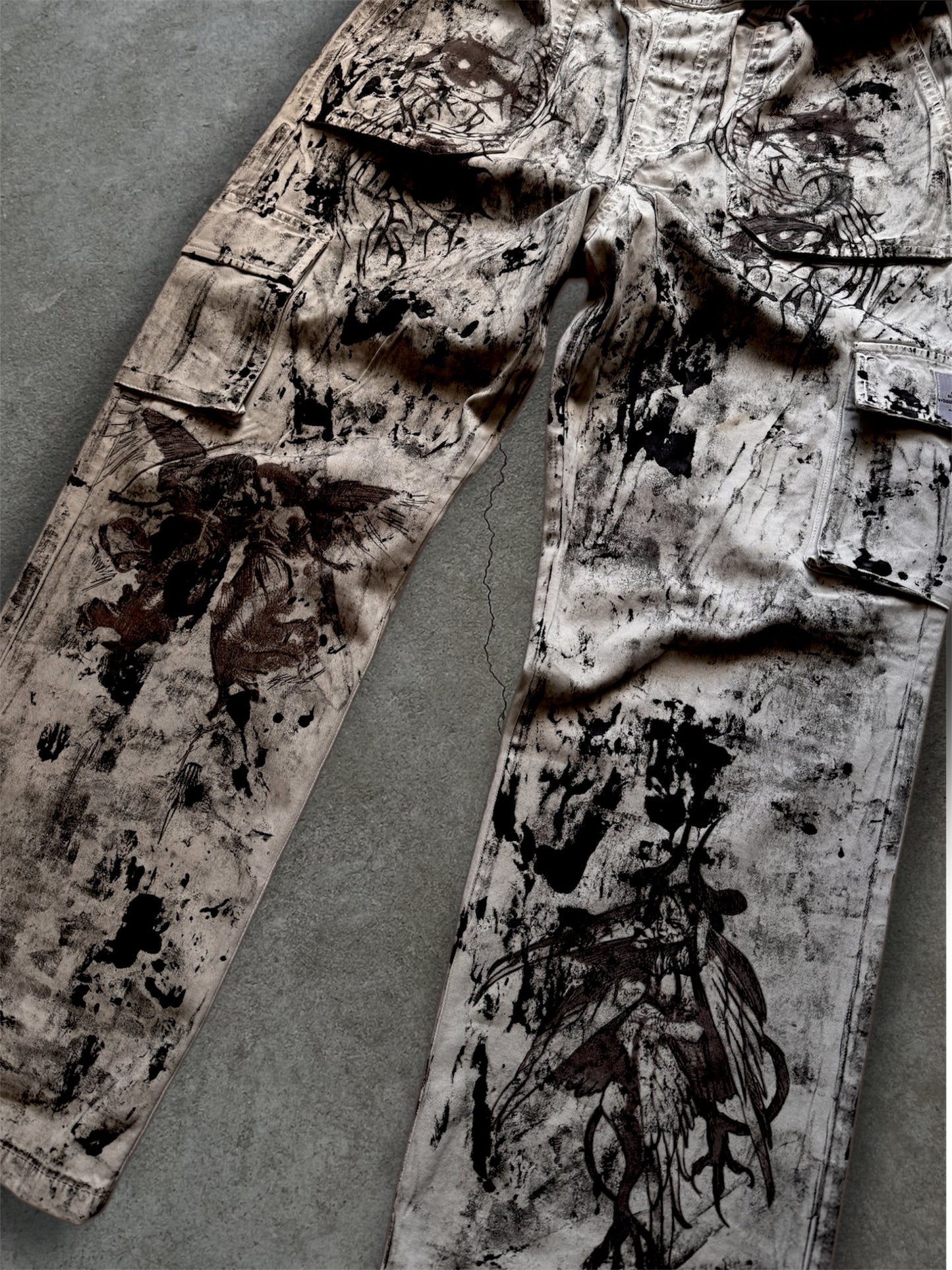 1/1 upcycled white trousers