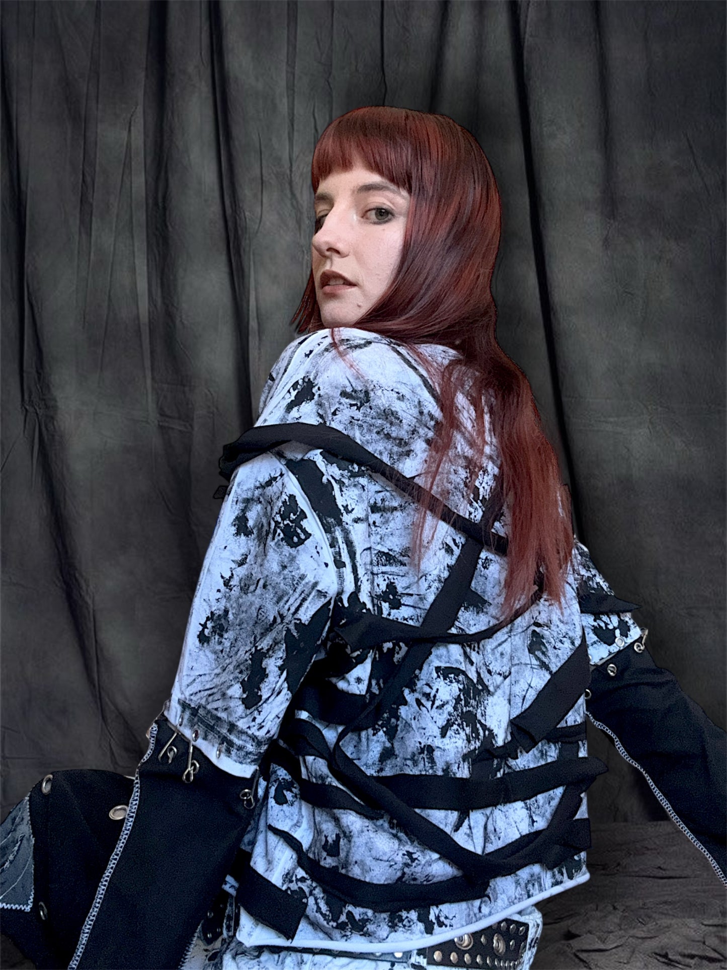Upcycled black and white cropped T-shirt