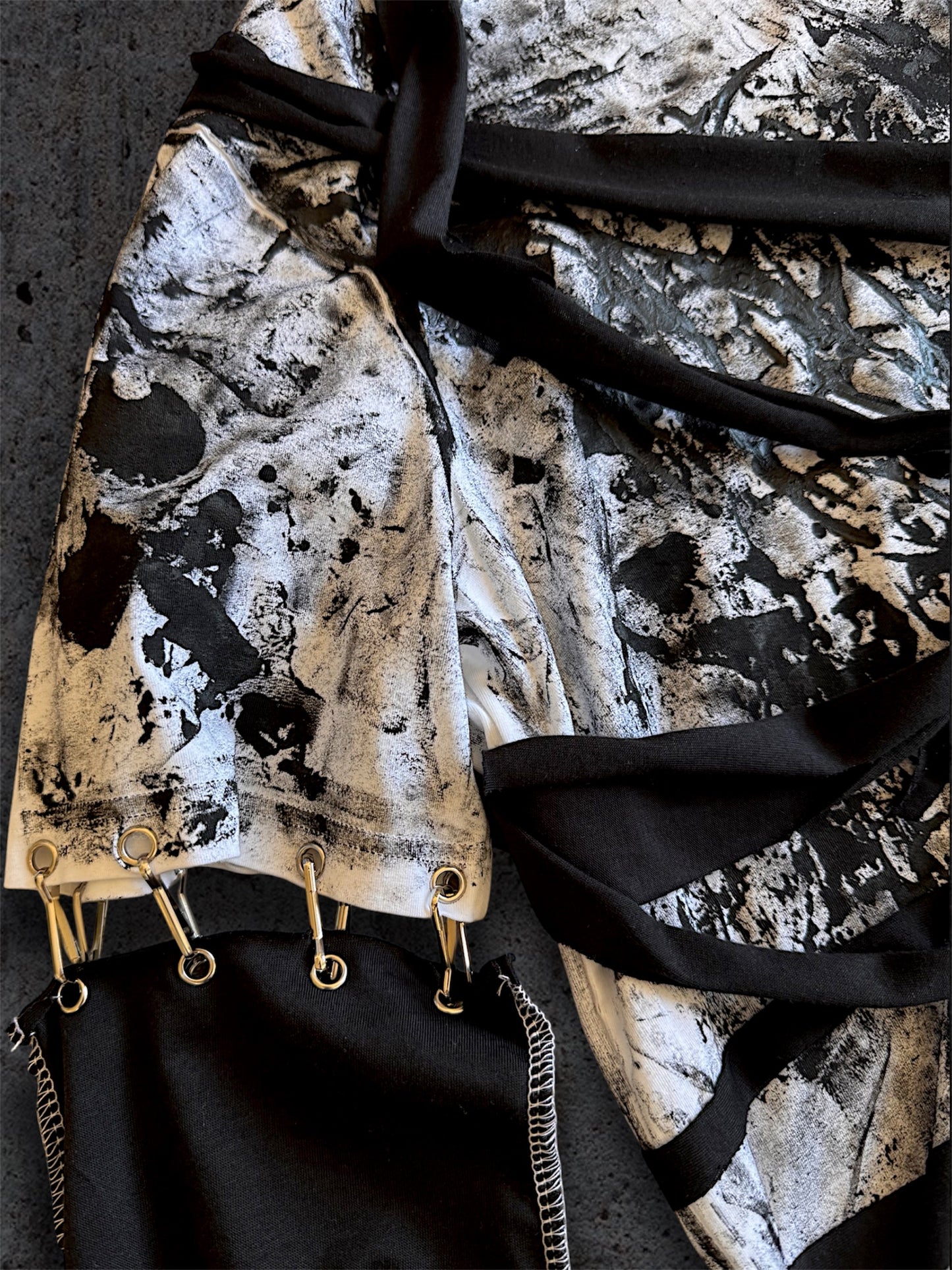 Upcycled black and white cropped T-shirt