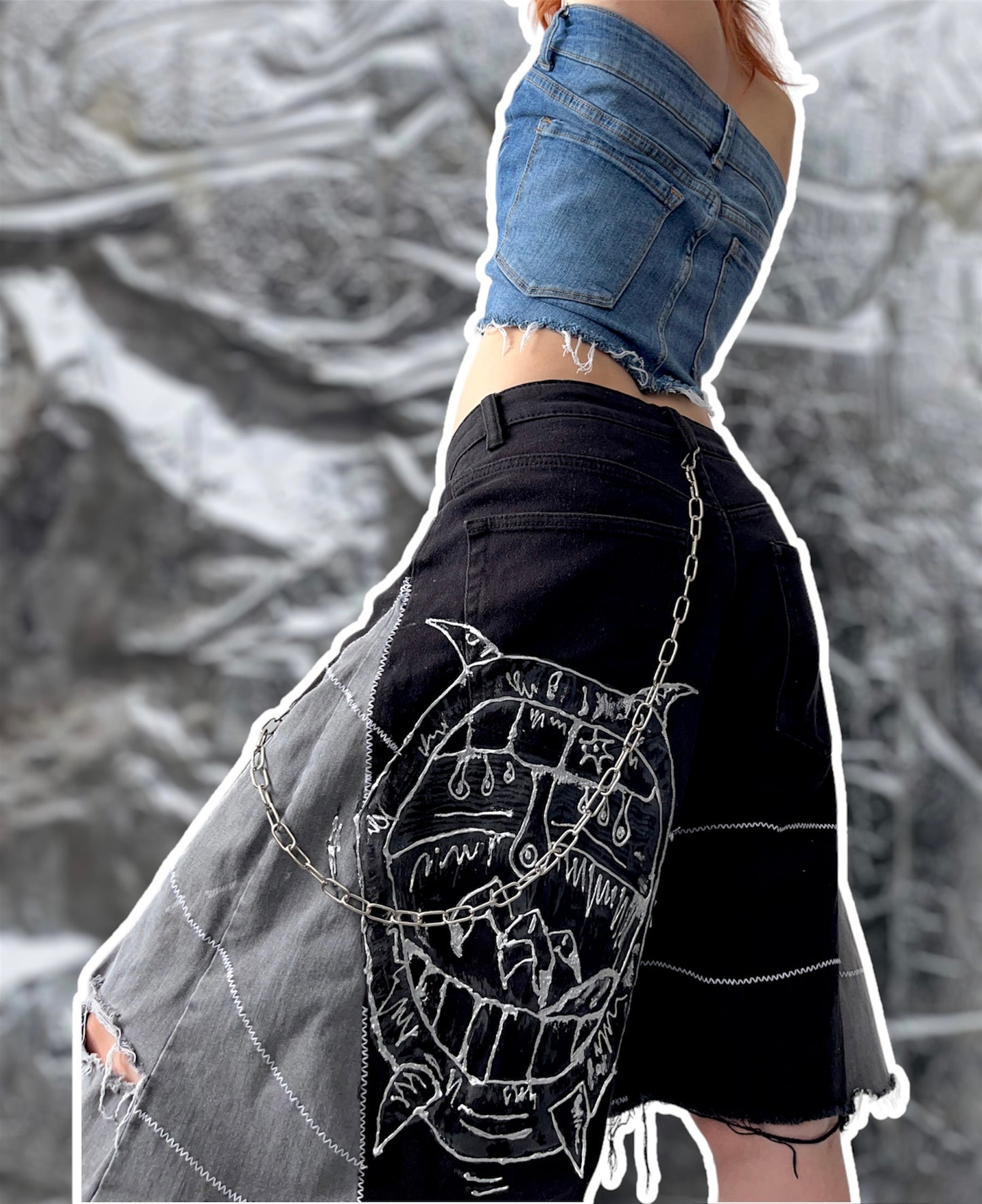 Wide denim shorts with 3D art