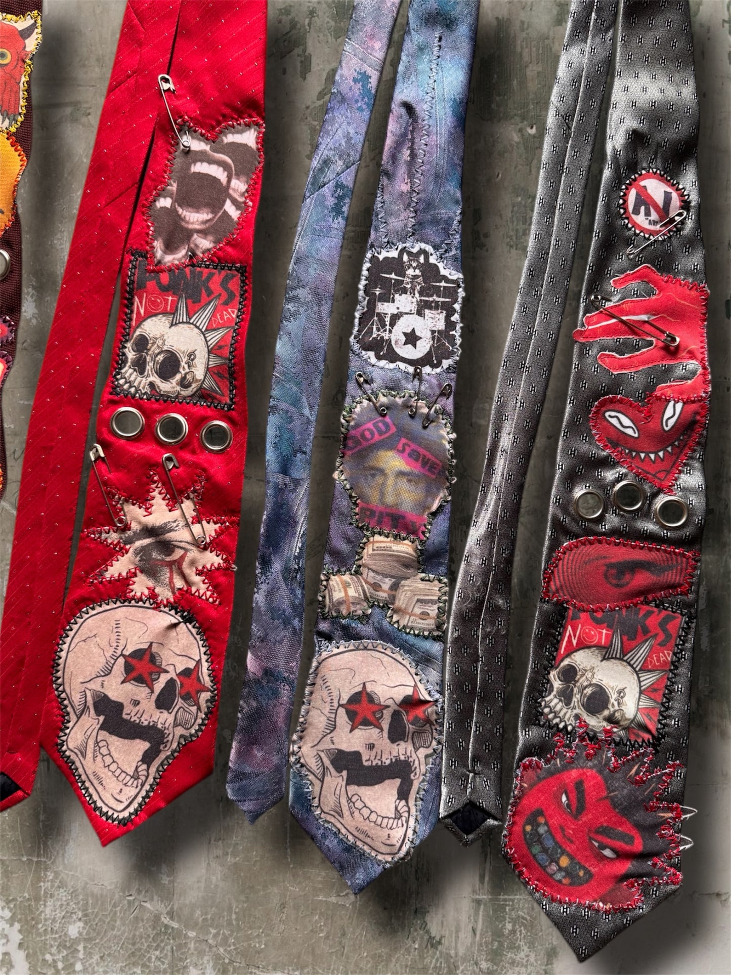 Punk ties 1st (9x)