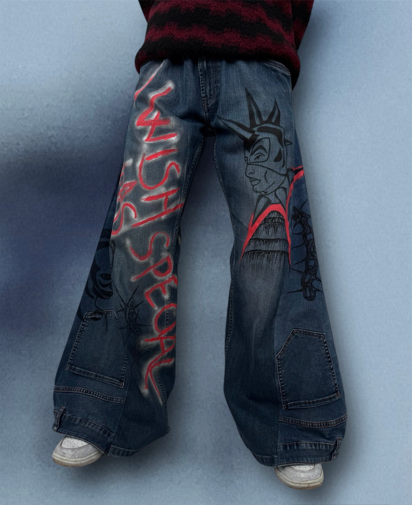 “Special” baggy jeans with art