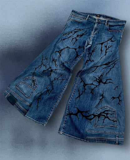 “Arrofor” upcycled jeans