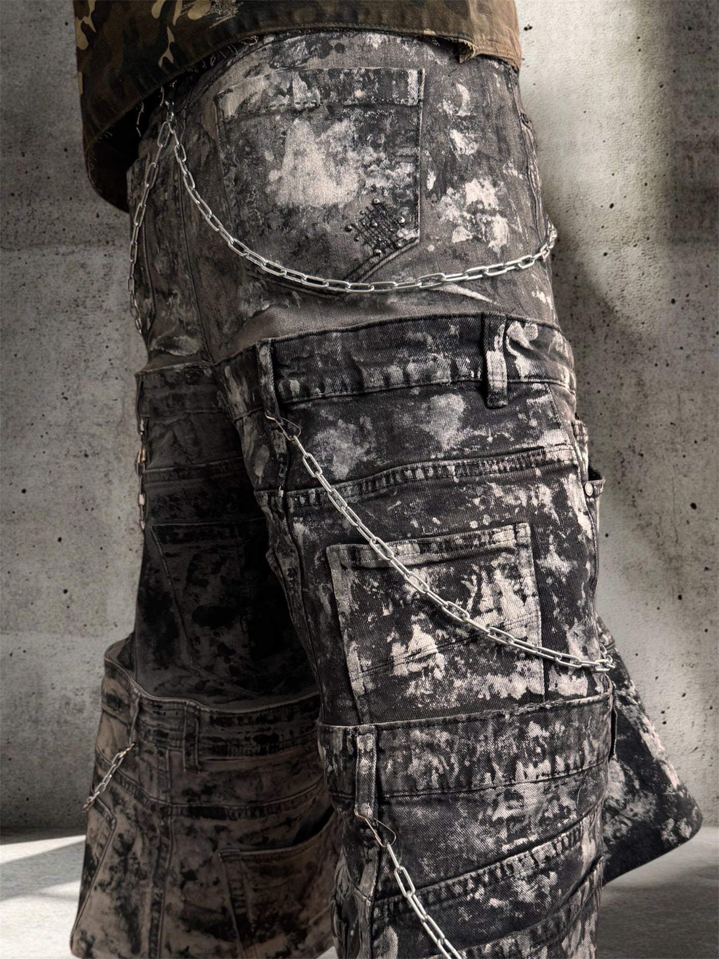 Black and gray baggy jorts with chains