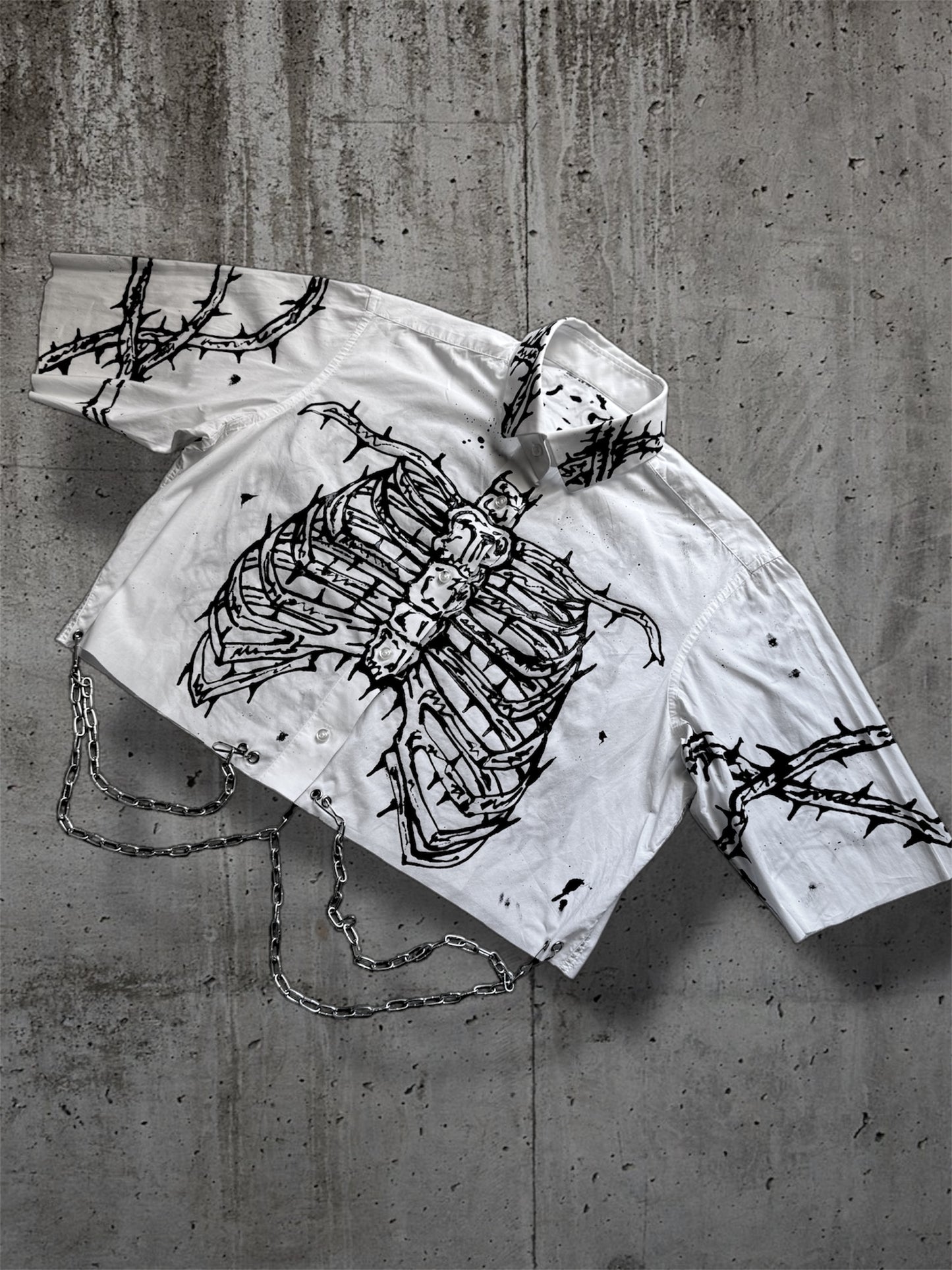 Cropped hand painted white shirt with chains “RIBS”