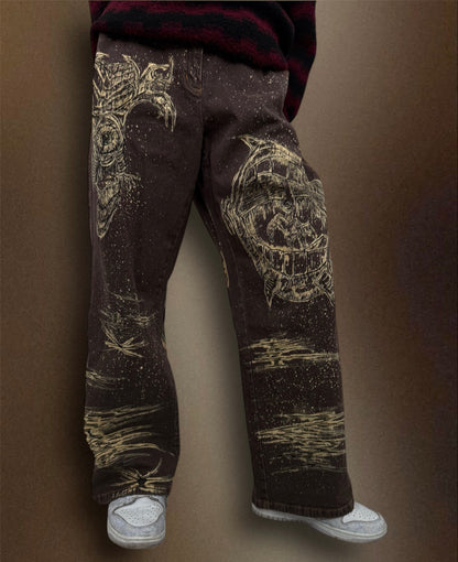 “Teeth chains” bleached brown trousers