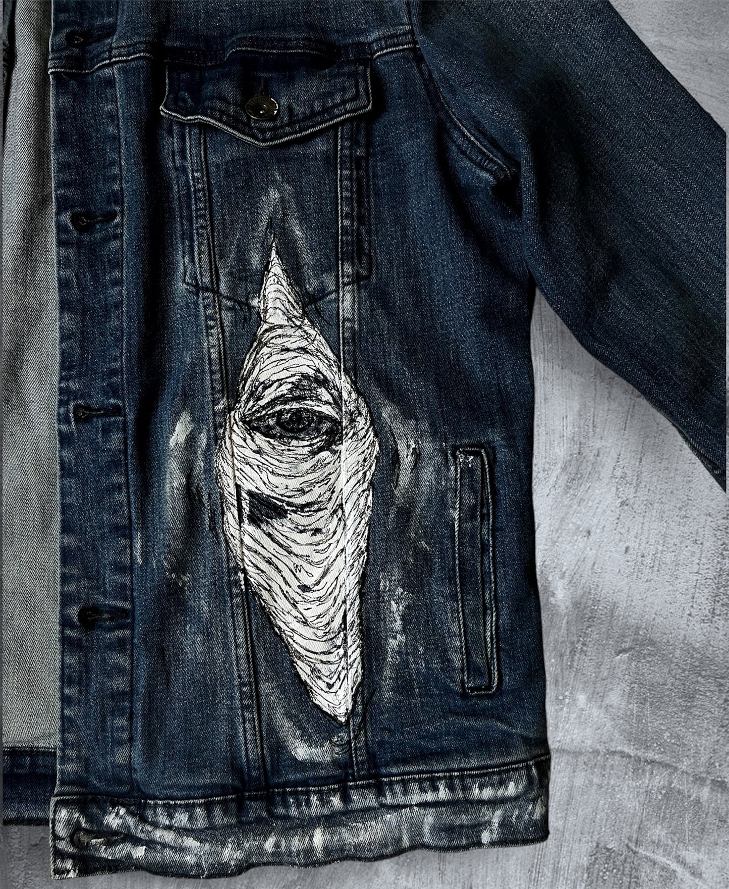 “Make out” denim jacket