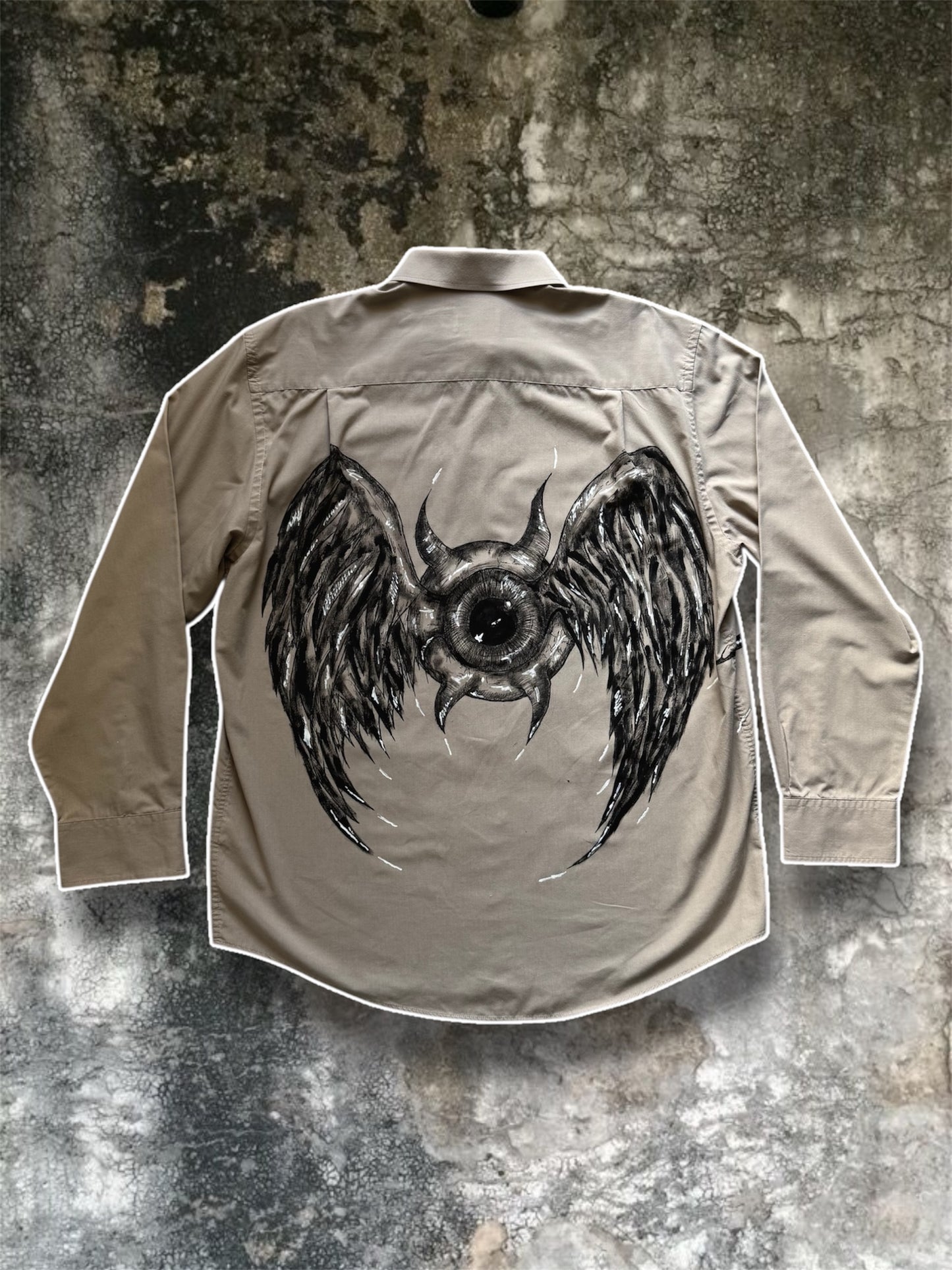 “Flying eye” handpainted shirt