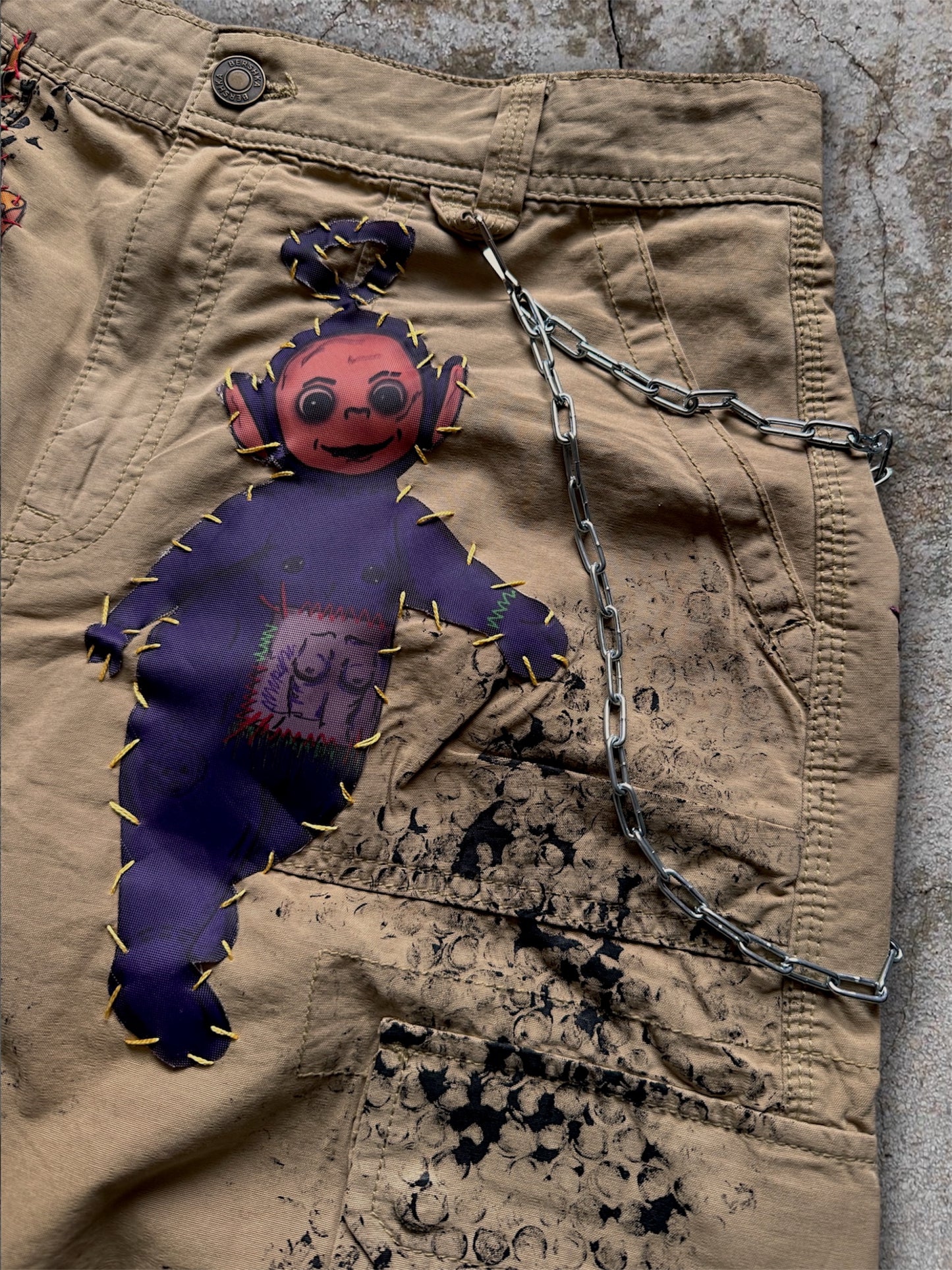 Teletubbies 1/1 upcycled jorts