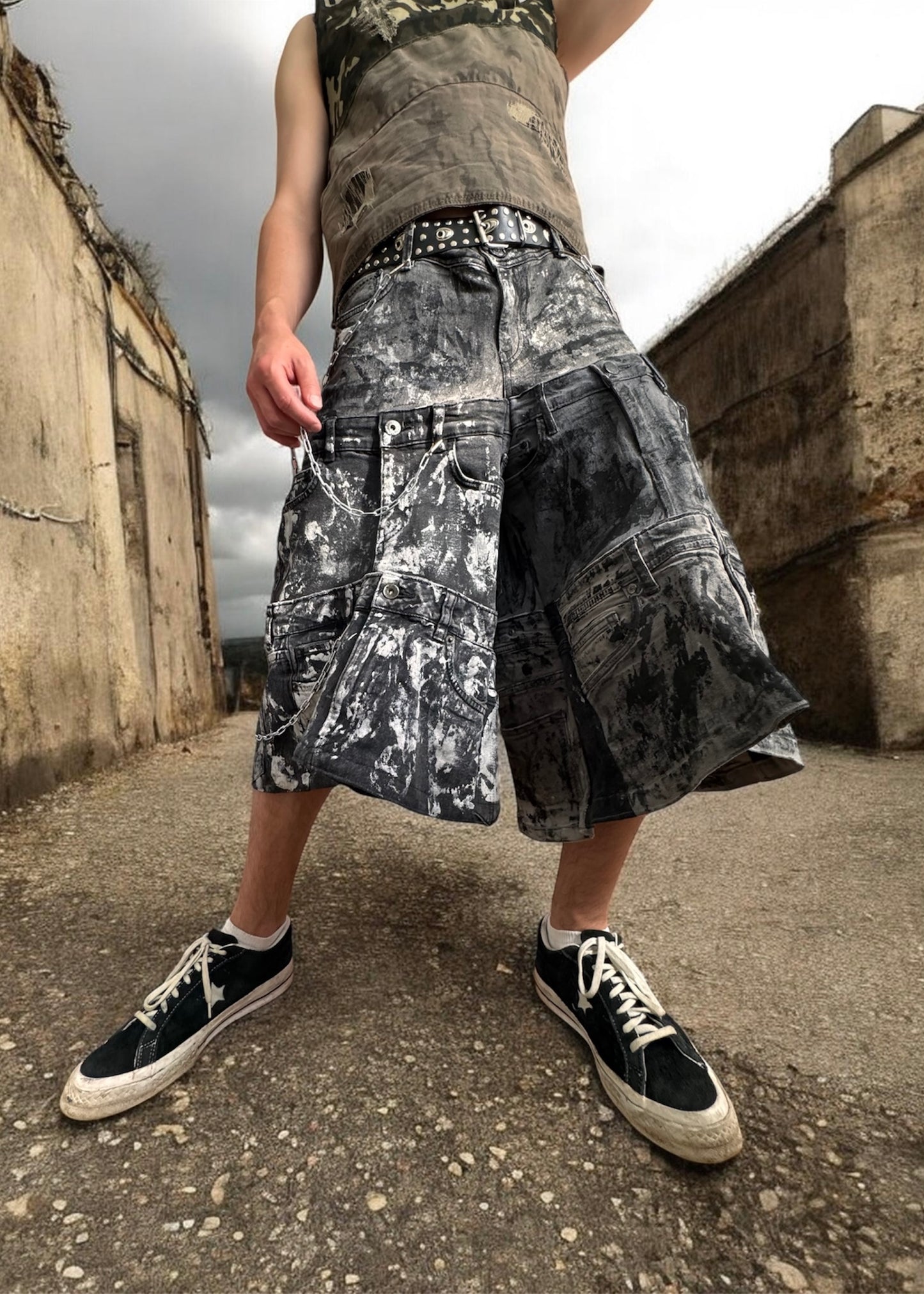 Black and gray baggy jorts with chains