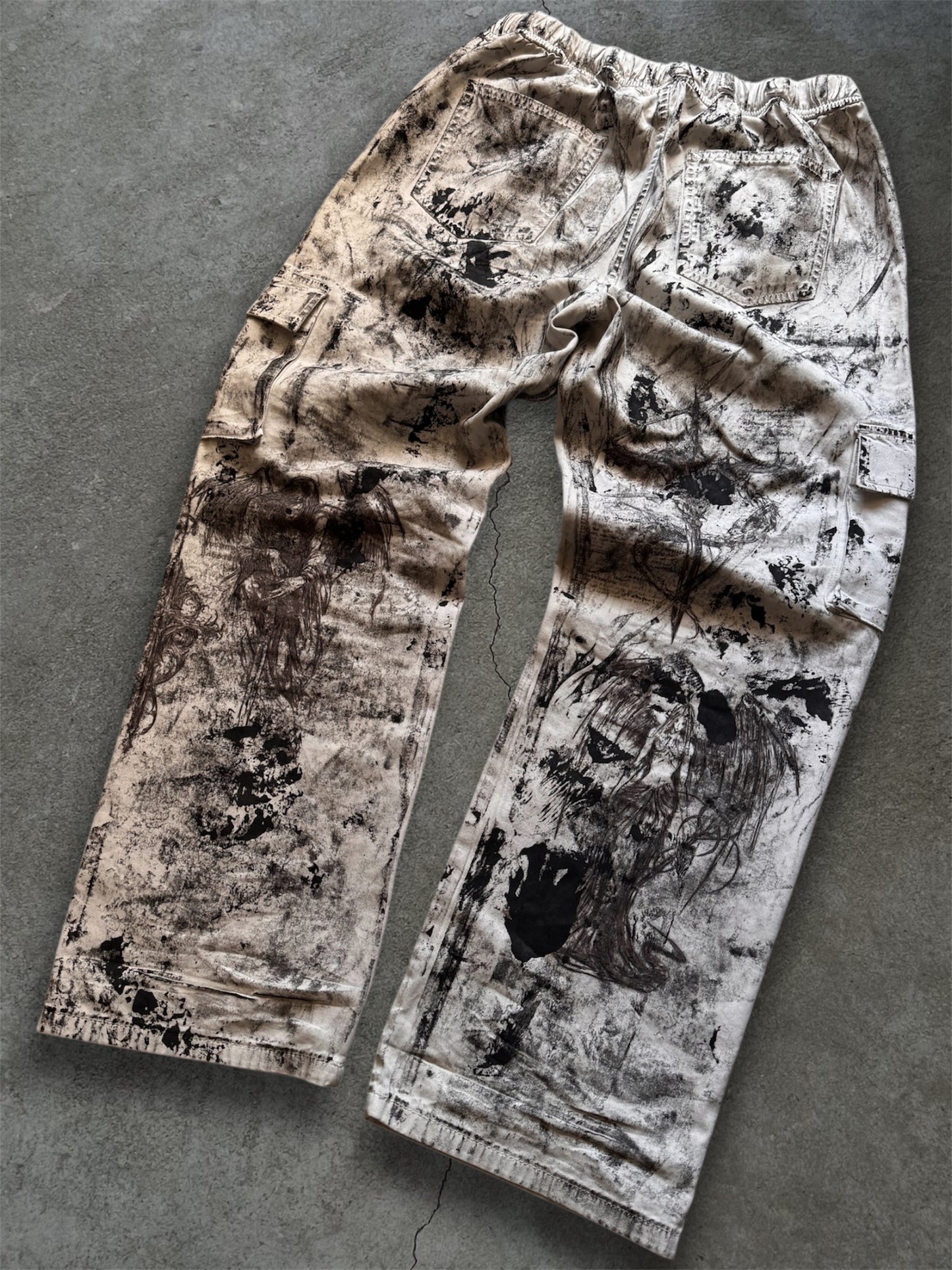 1/1 upcycled white trousers
