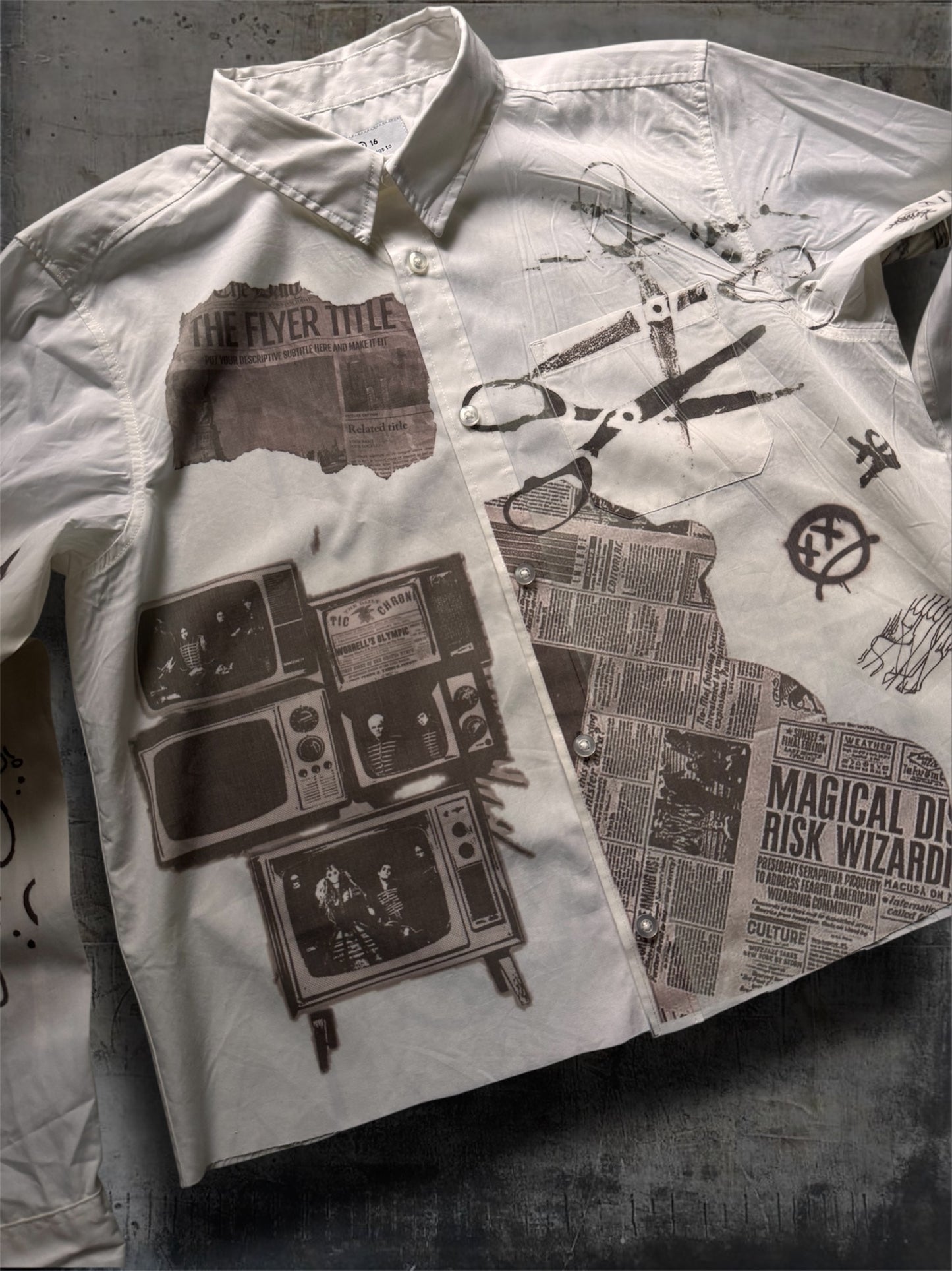 “News” 1/1 white shirt