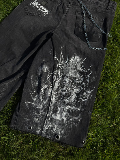 “Rabbit eye” 1/1 upcycled hand painted jorts
