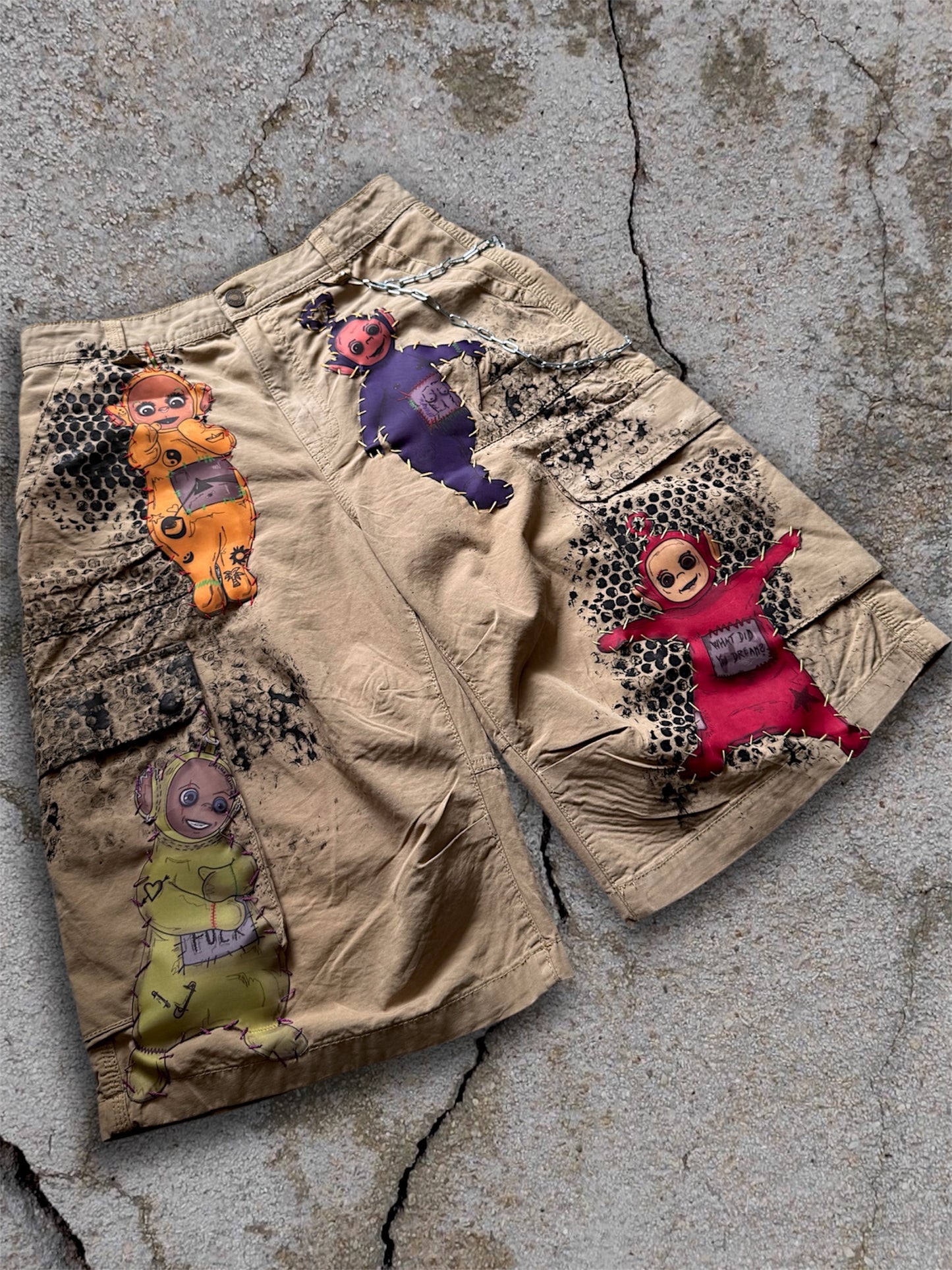 Teletubbies 1/1 upcycled jorts