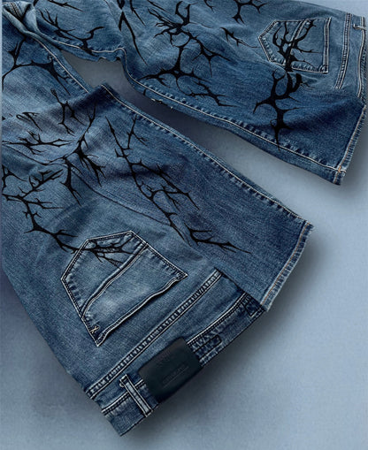 “Arrofor” upcycled jeans