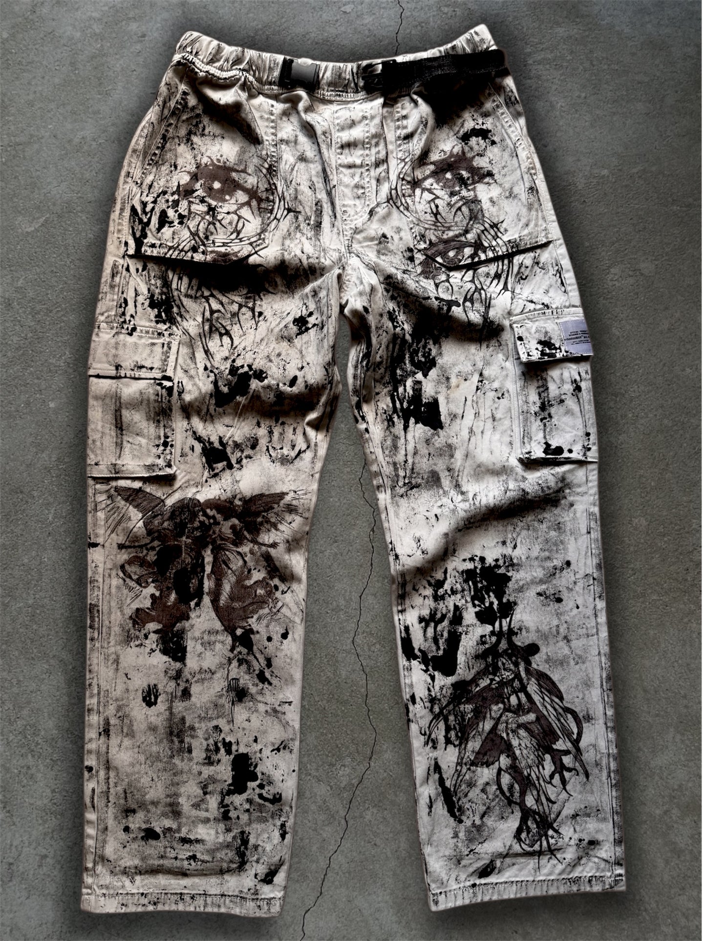 1/1 upcycled white trousers