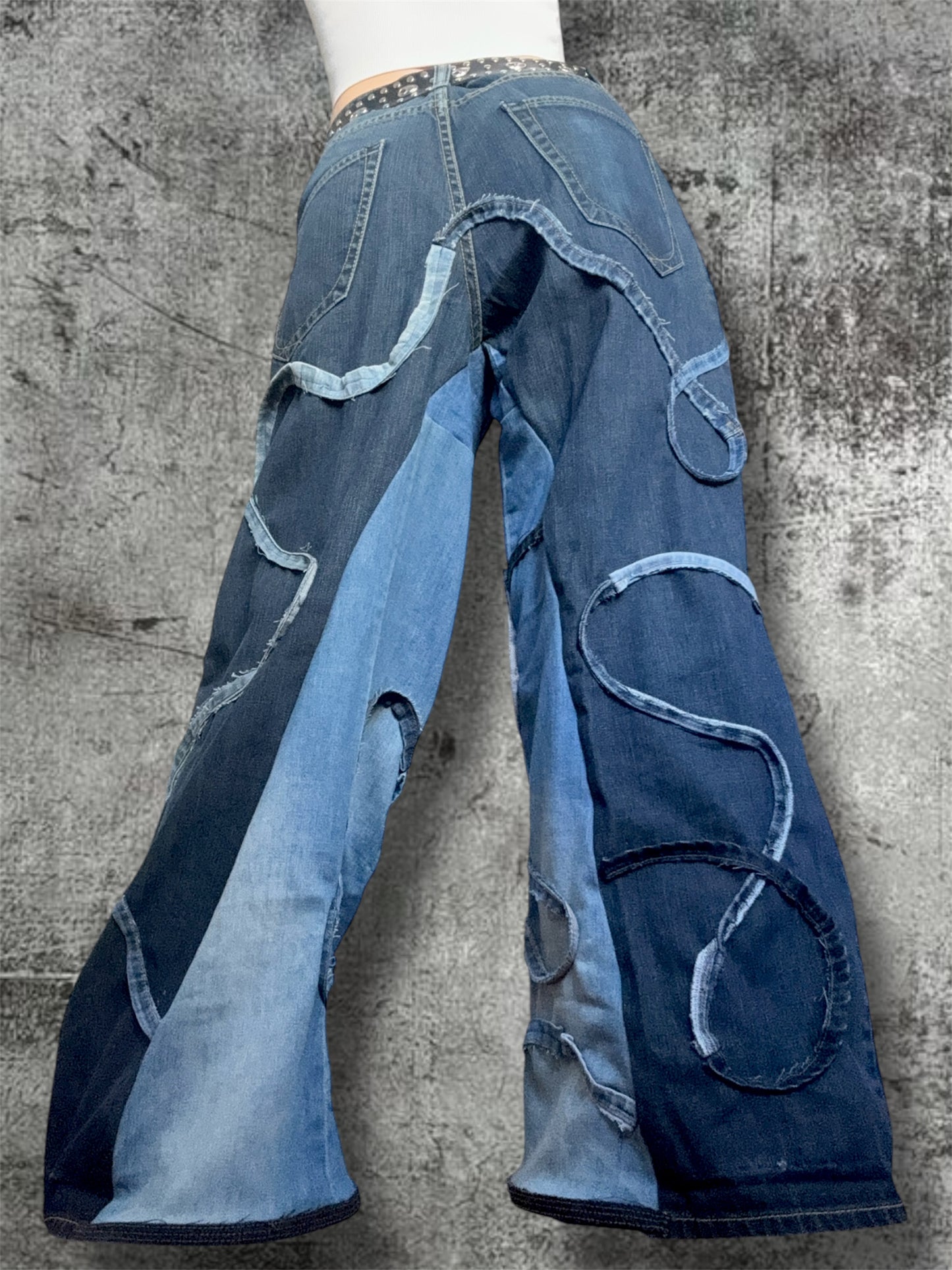 Baggy wide leg jeans with stripes