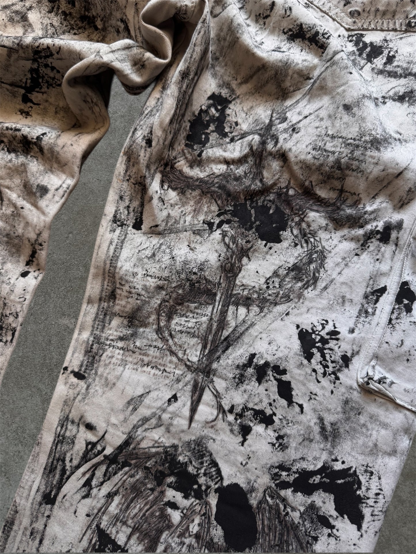 1/1 upcycled white trousers