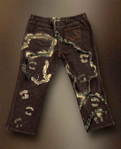 “Teeth chains” bleached brown trousers
