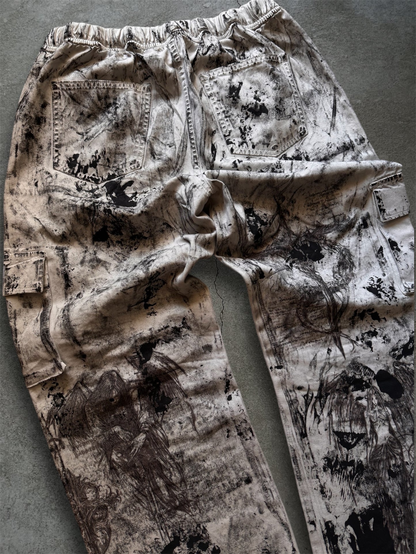 1/1 upcycled white trousers