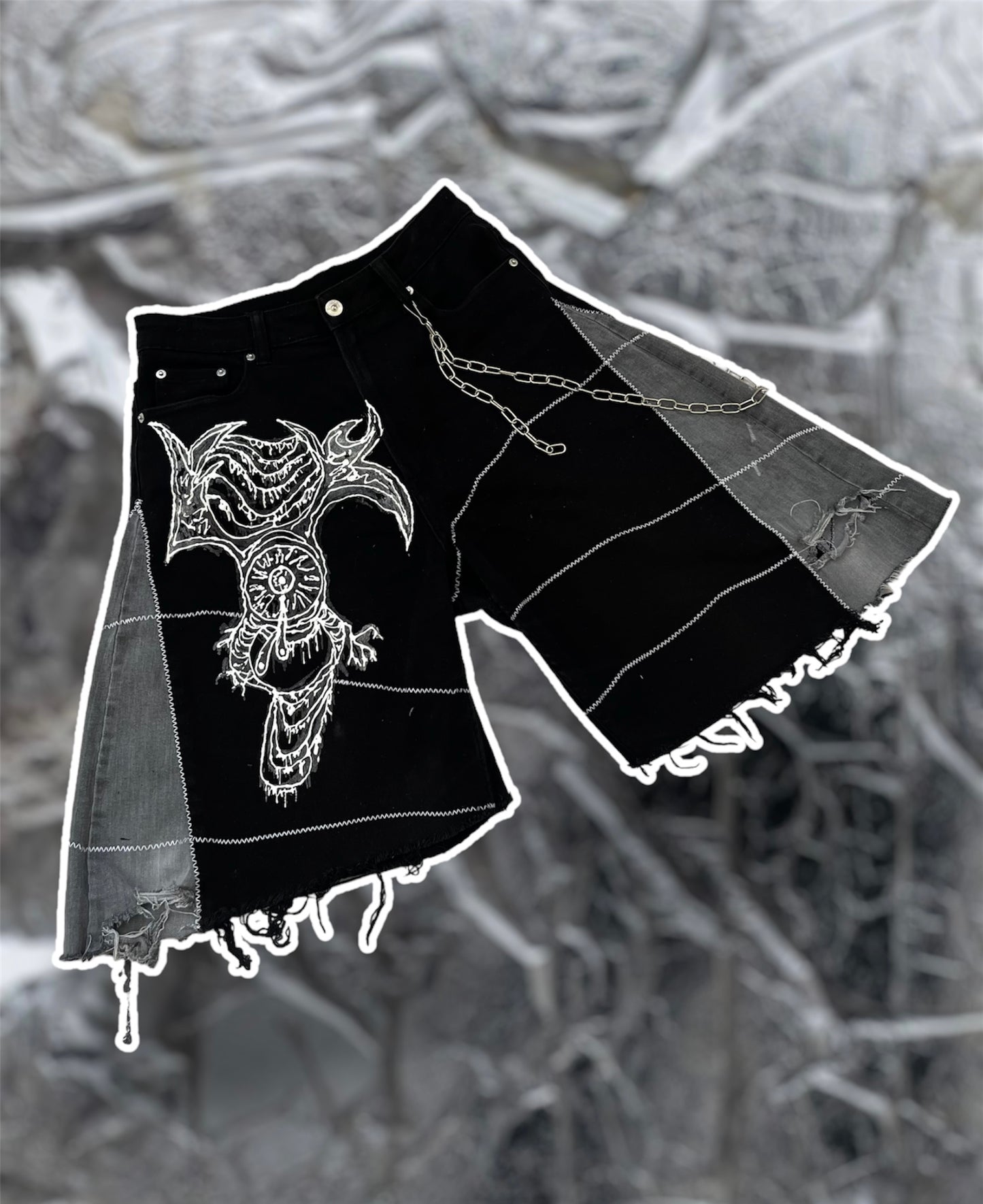 Wide denim shorts with 3D art