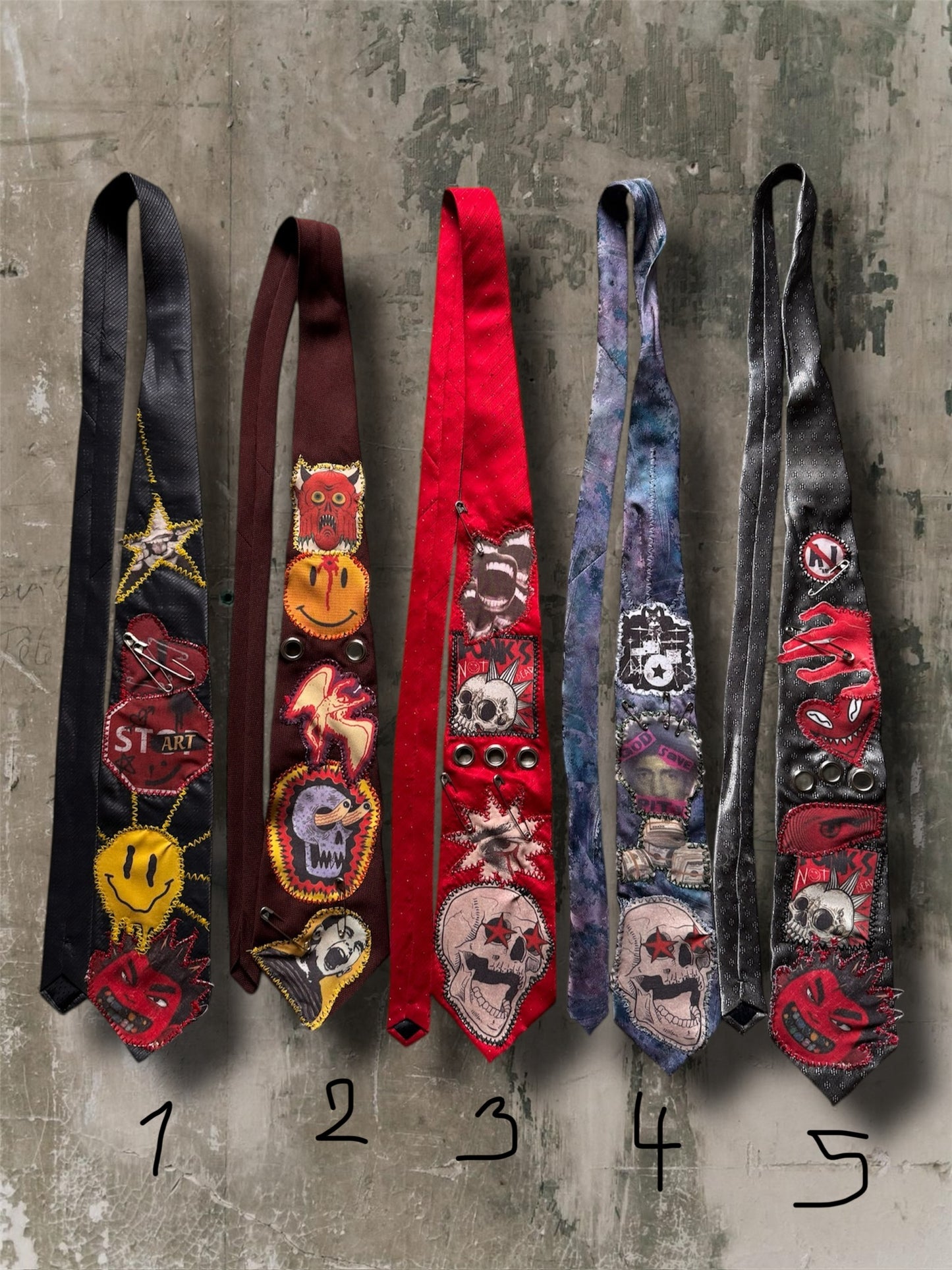 Punk ties 1st (9x)