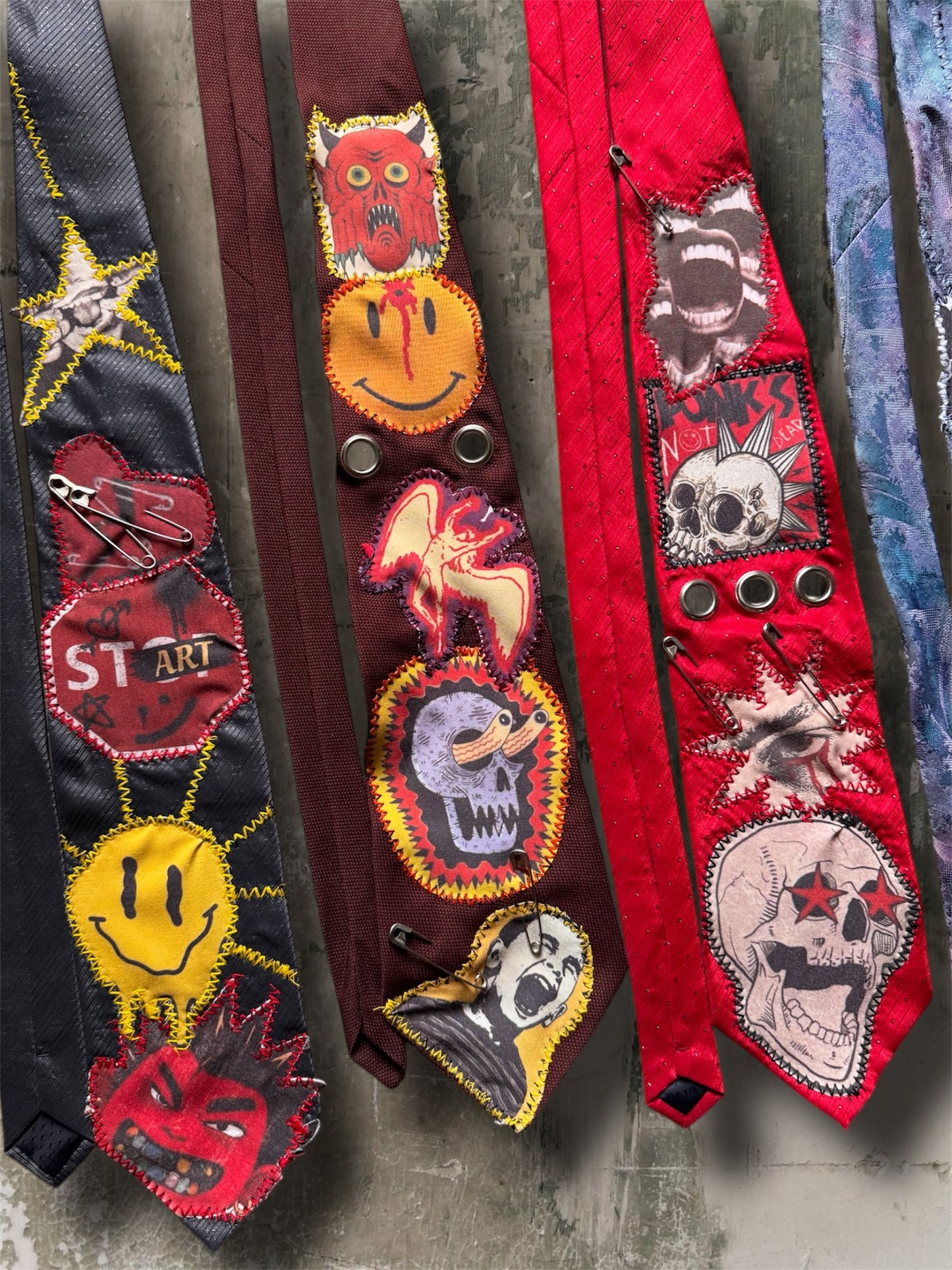 Punk ties 1st (9x)