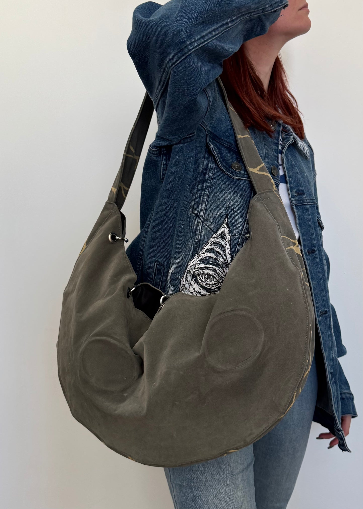 Large bag in khaki colour
