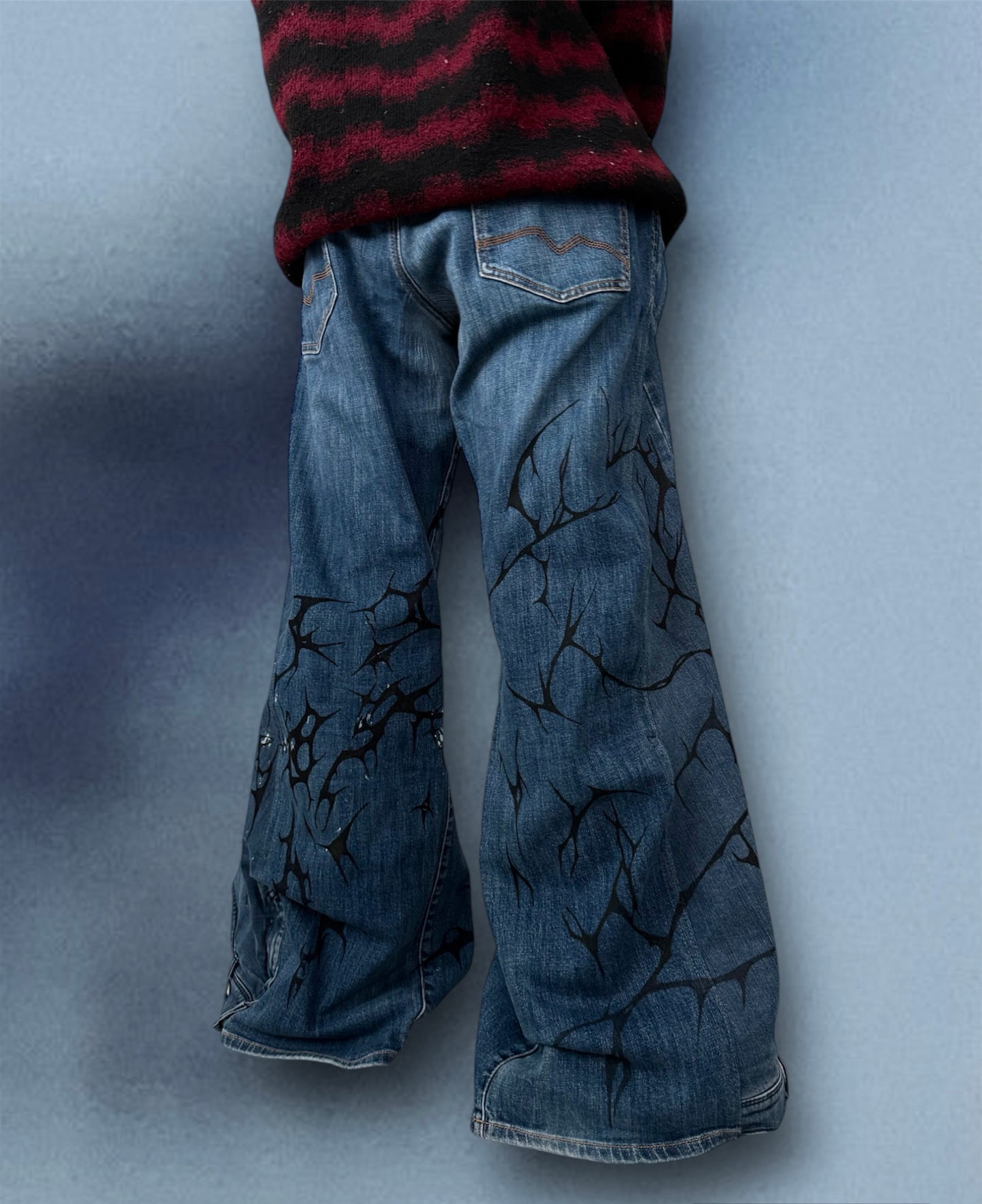 “Arrofor” upcycled jeans