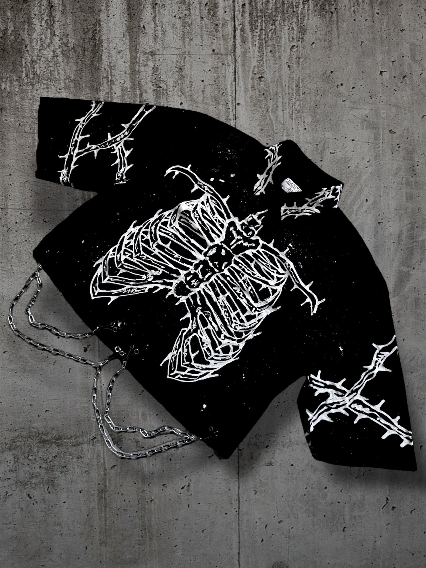 Cropped hand painted black shirt with chains “RIBS”