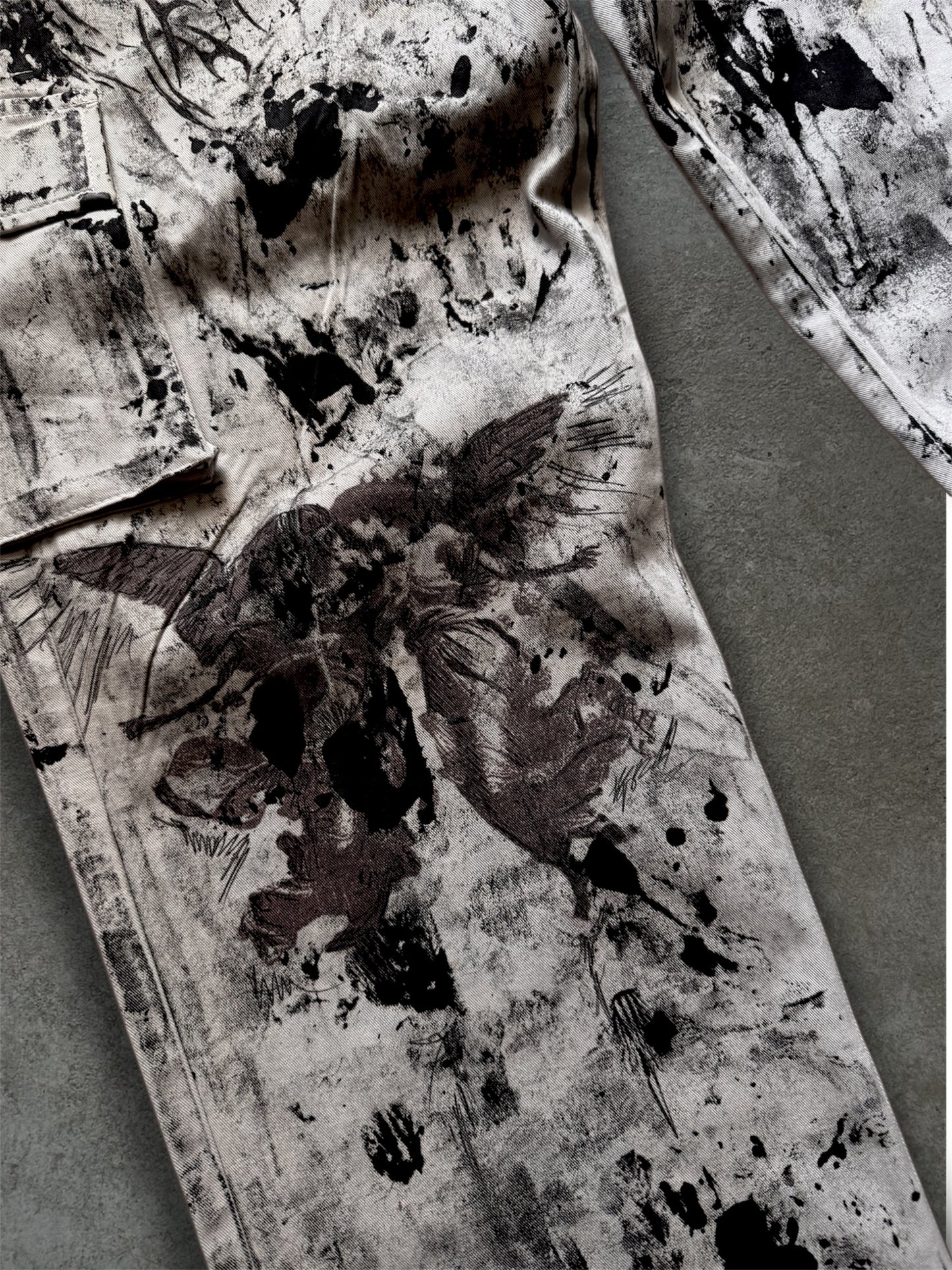 1/1 upcycled white trousers