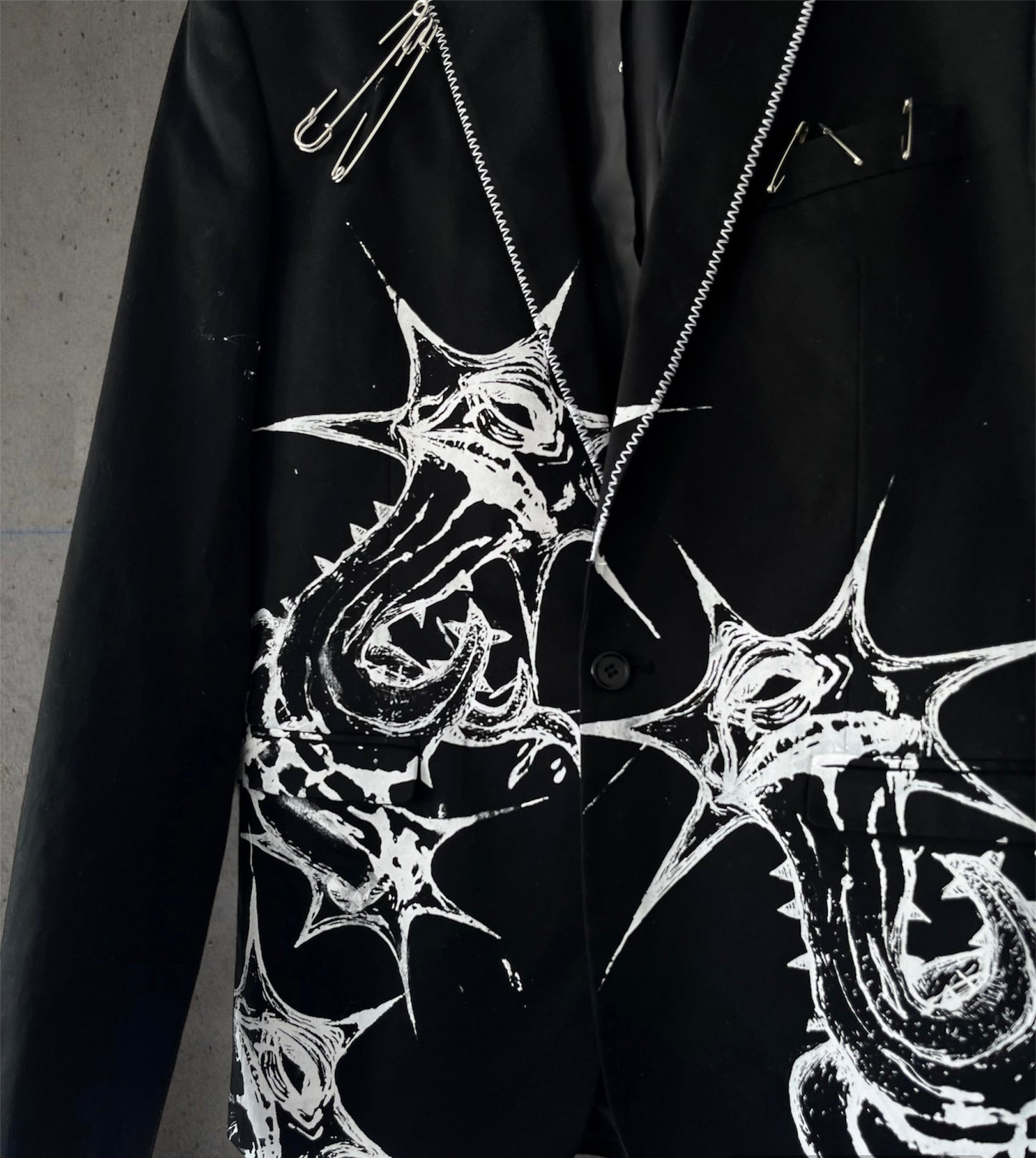 Punky blazer with spikes
