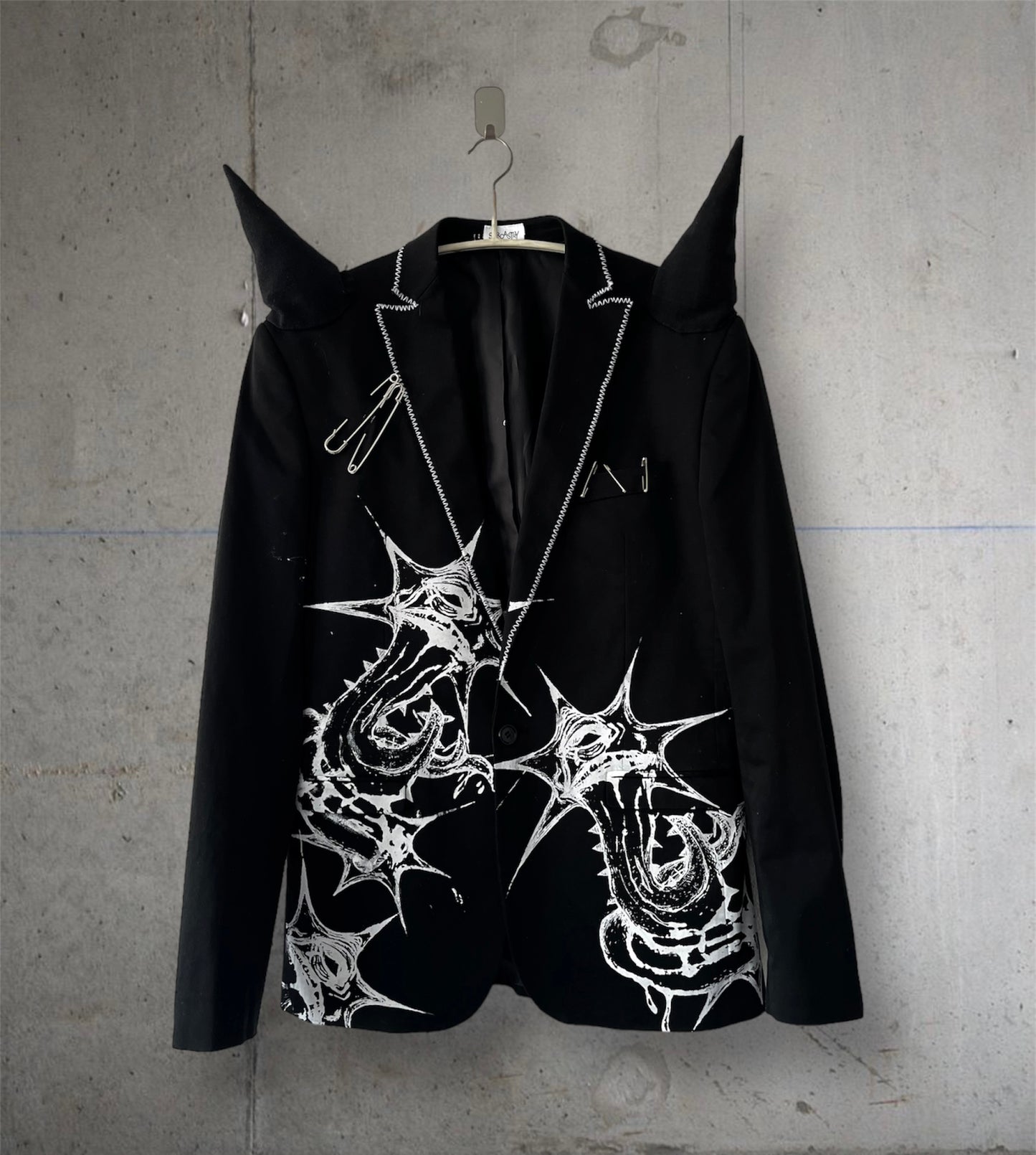 Punky blazer with spikes