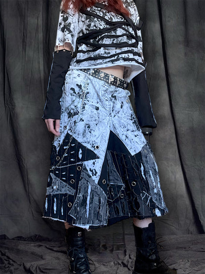 Upcycled black and white cropped T-shirt