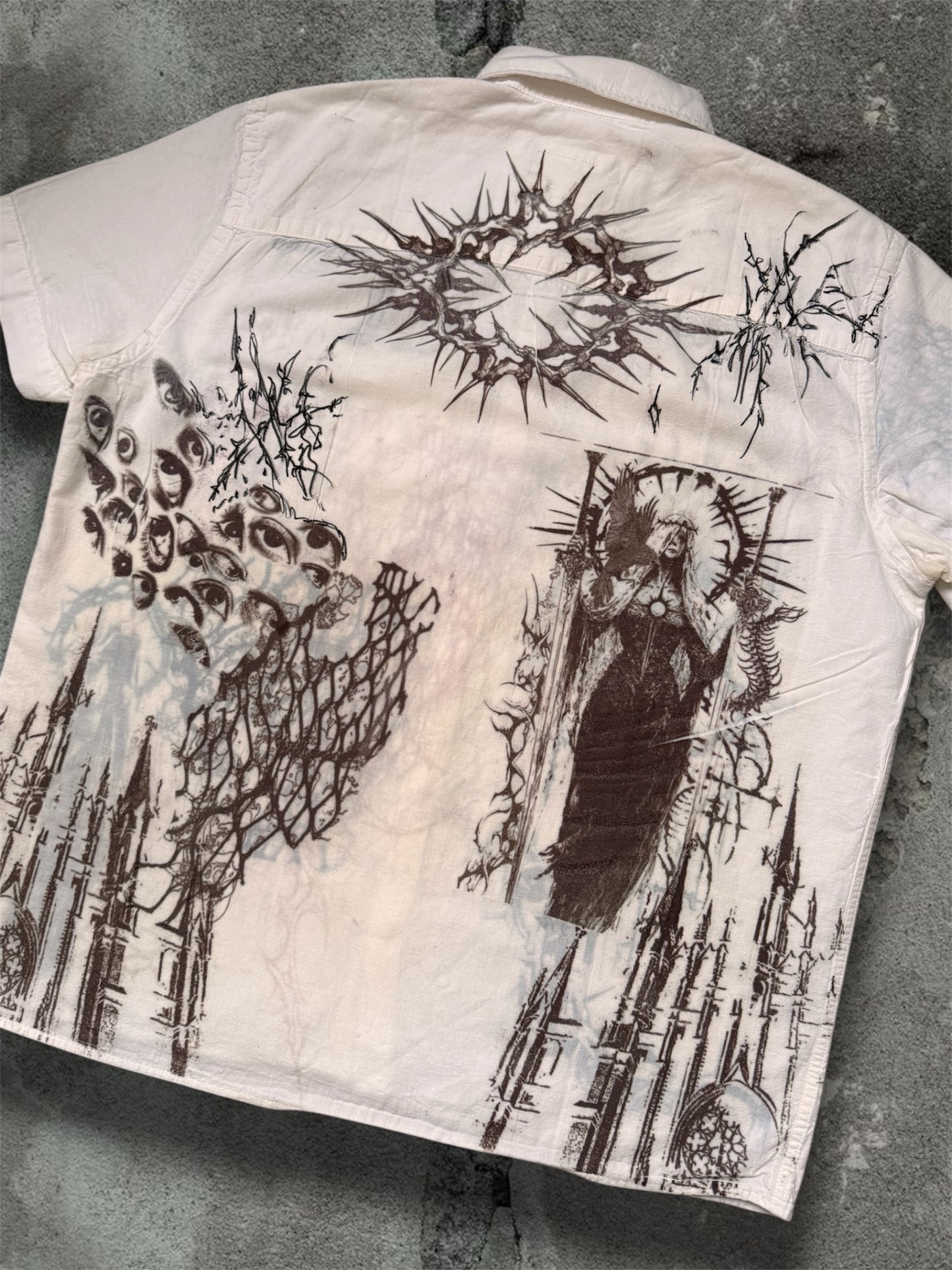 “Magic church” remade white shirt