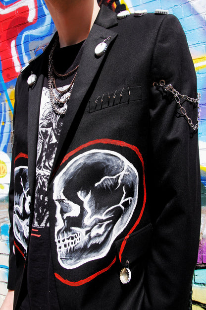 SKULL LOVE - Upcycled unisex blazer - sustainable clothing - punky style - handpainted